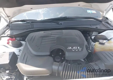 2020 Chrysler 300 300S из США, поврежденный, VIN 2C3CCABG7LH253390